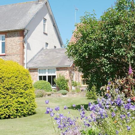 The Beeches Bed & Breakfast Wansford  Eksteriør bilde